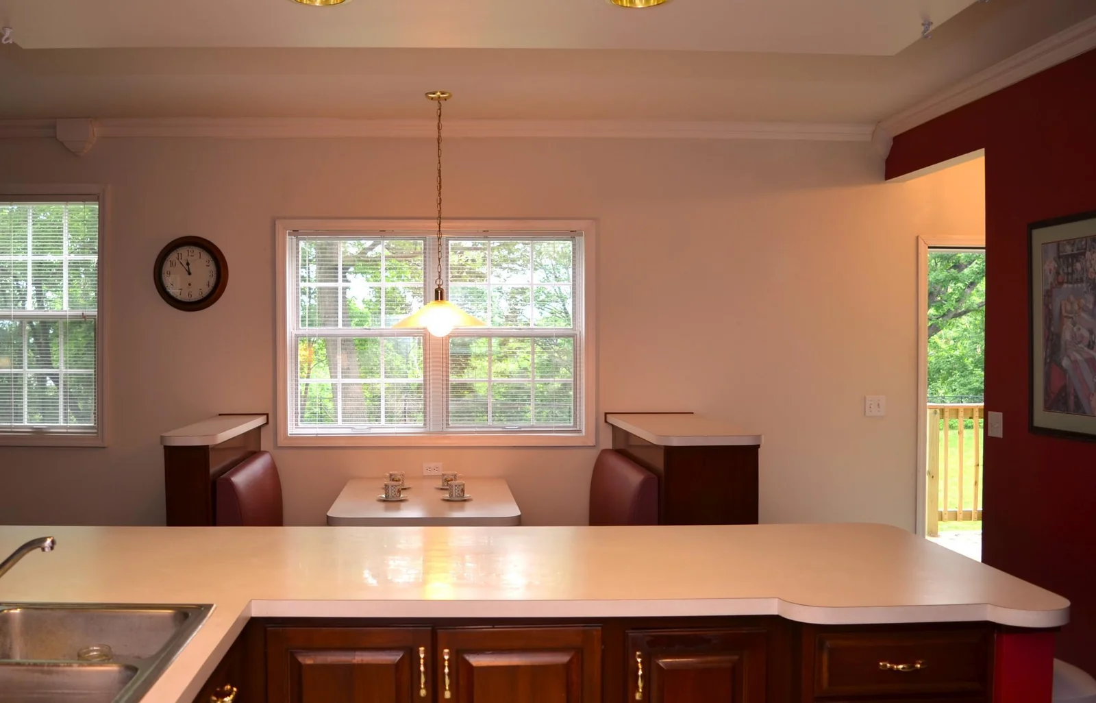Kitchen 3.JPG