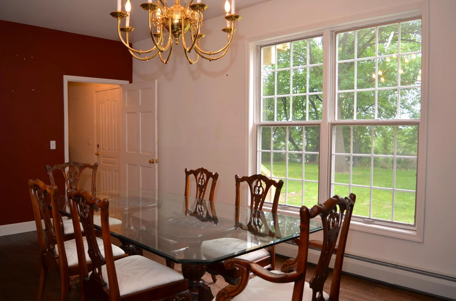 Dining Room 2.JPG