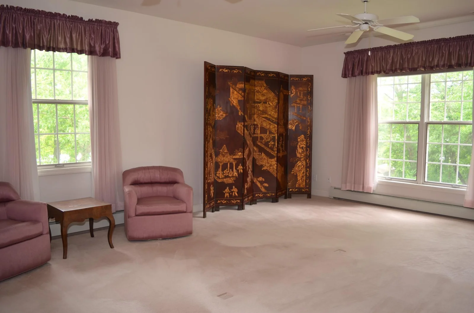 Owner's Bedroom.JPG
