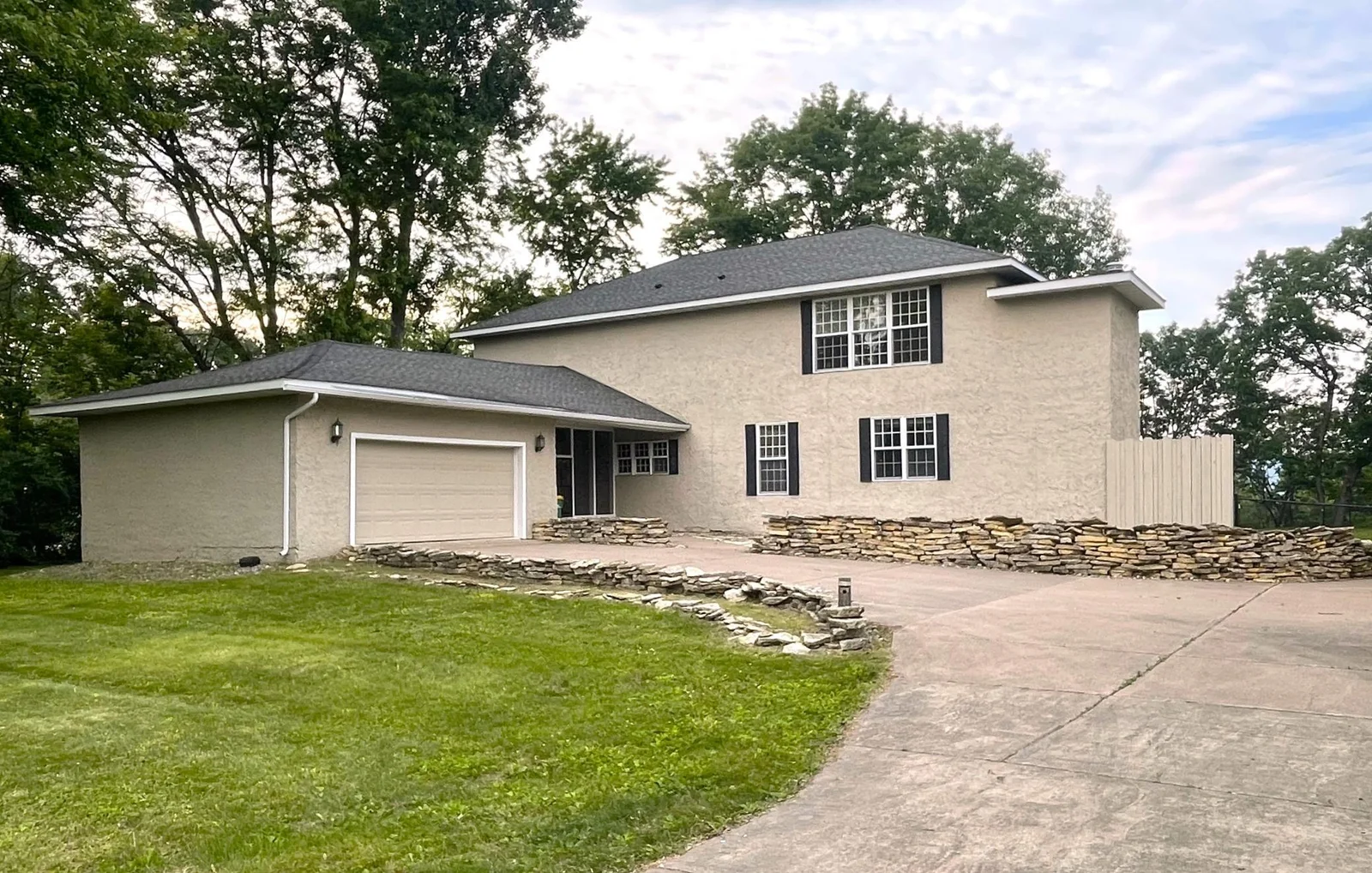 30155 Lakeview Blvd.jpg