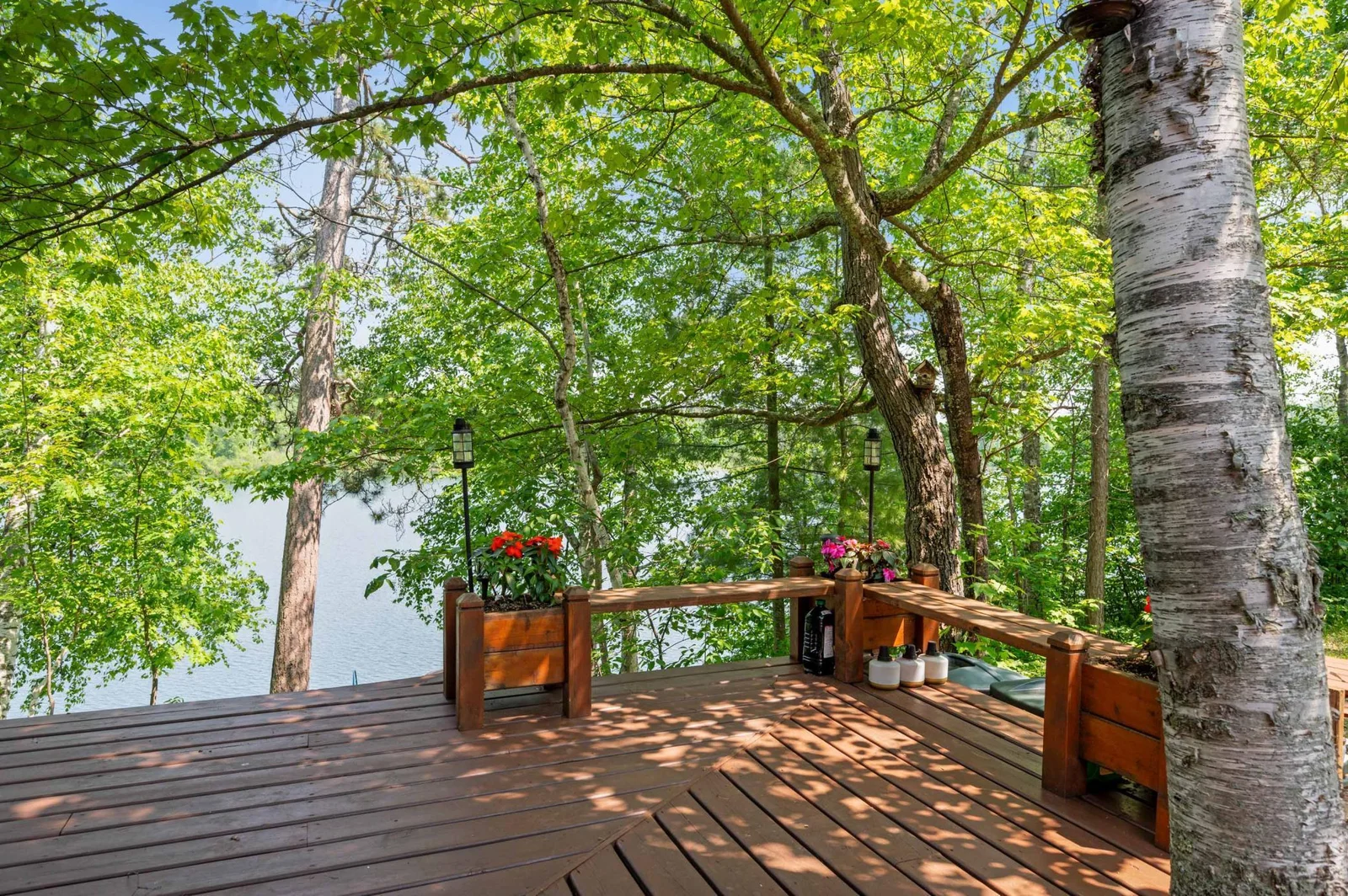 Front Deck to Lake