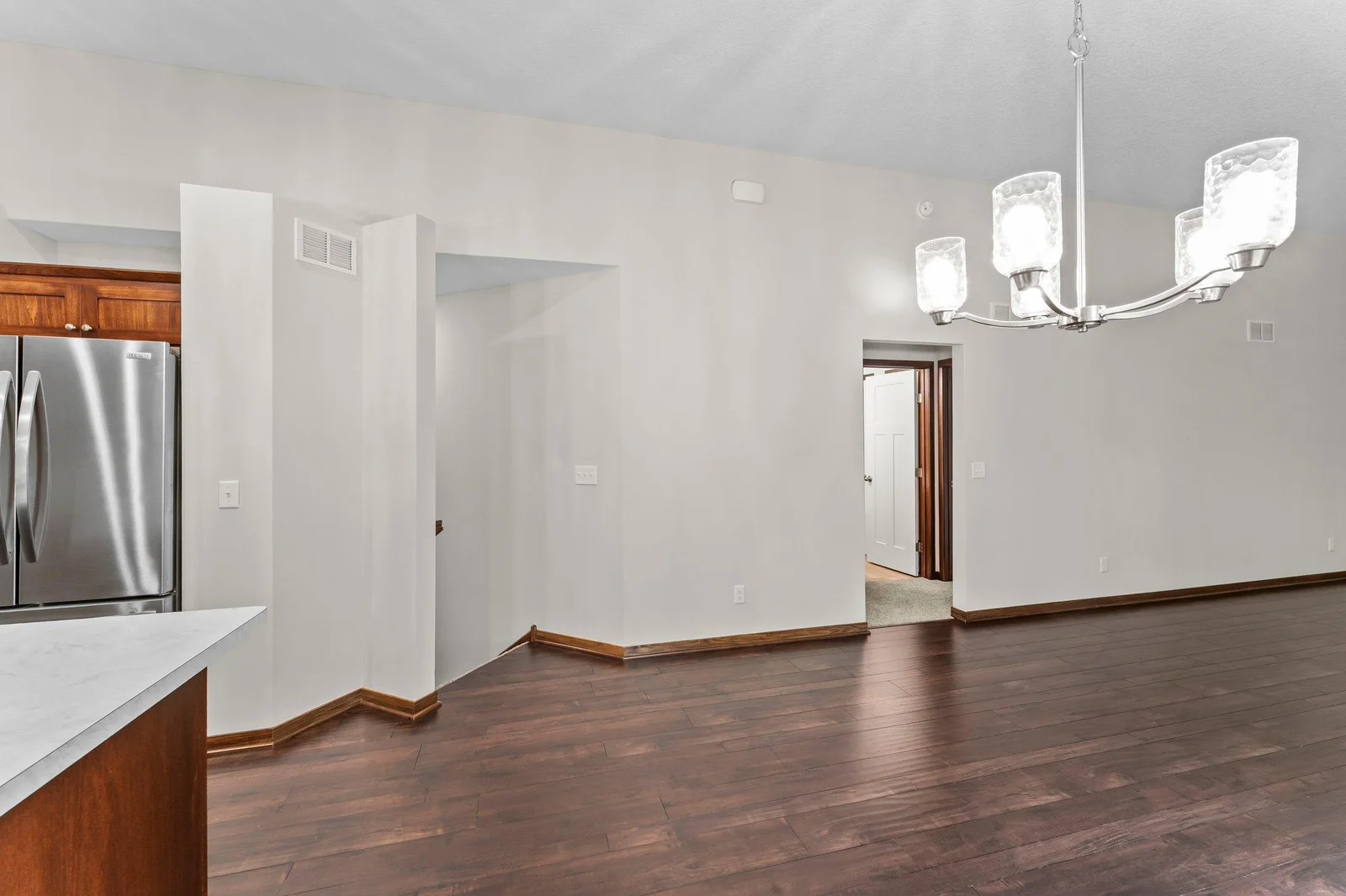 13-web-or-mls-1801 Hawk Trail-92.jpg