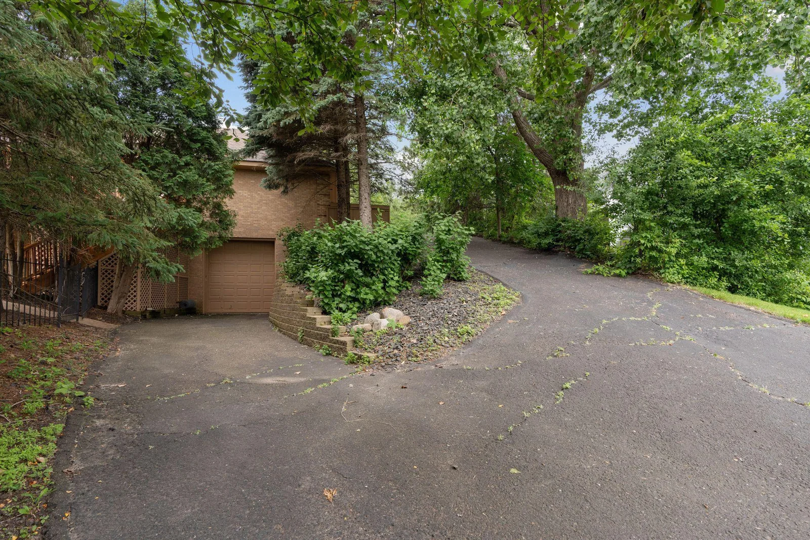 6541 Beach Road - Spacecrafting - 0102.jpg