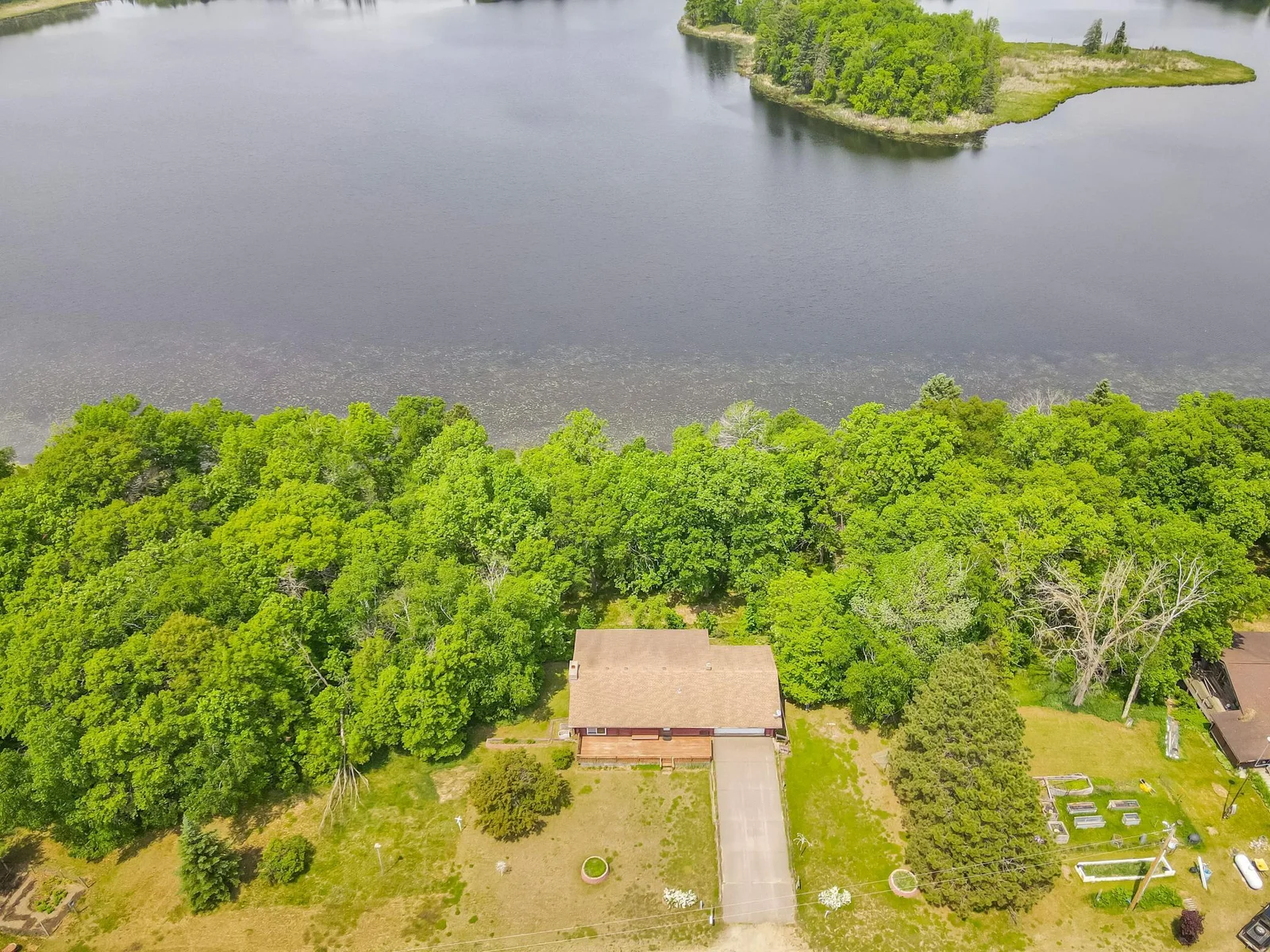 dji_fly_20250603_130528_885_1748973939375_photo.jpg