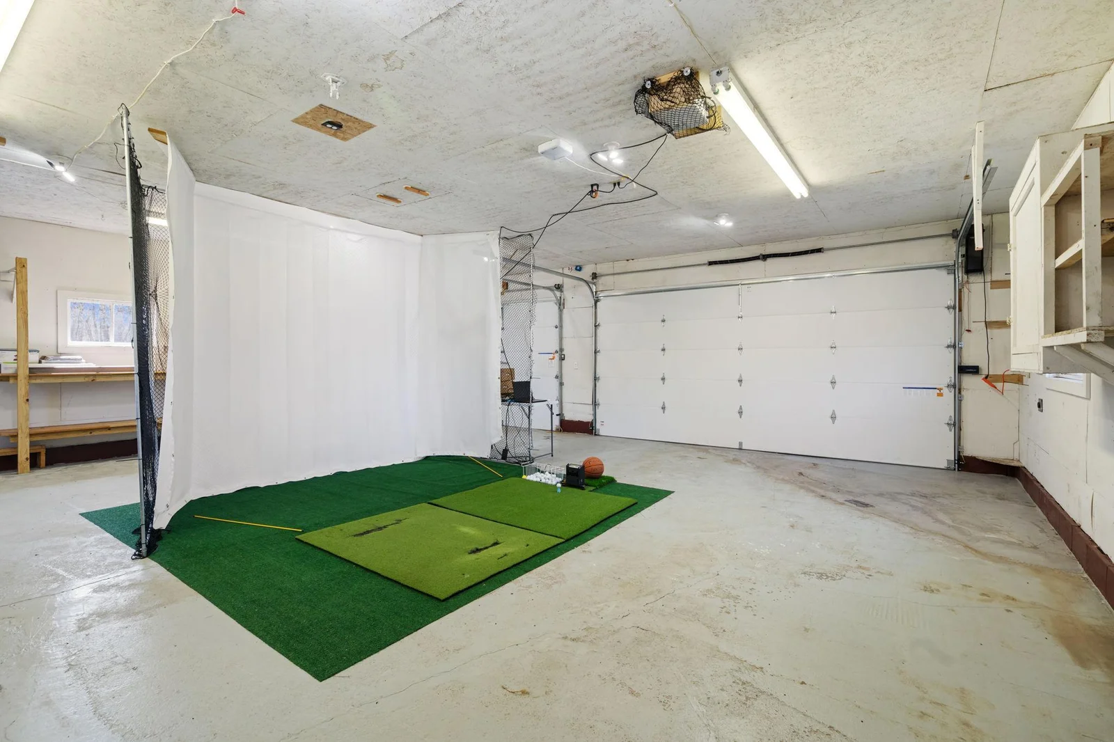 32-web-or-mls-695-pine-lake-ln.jpg