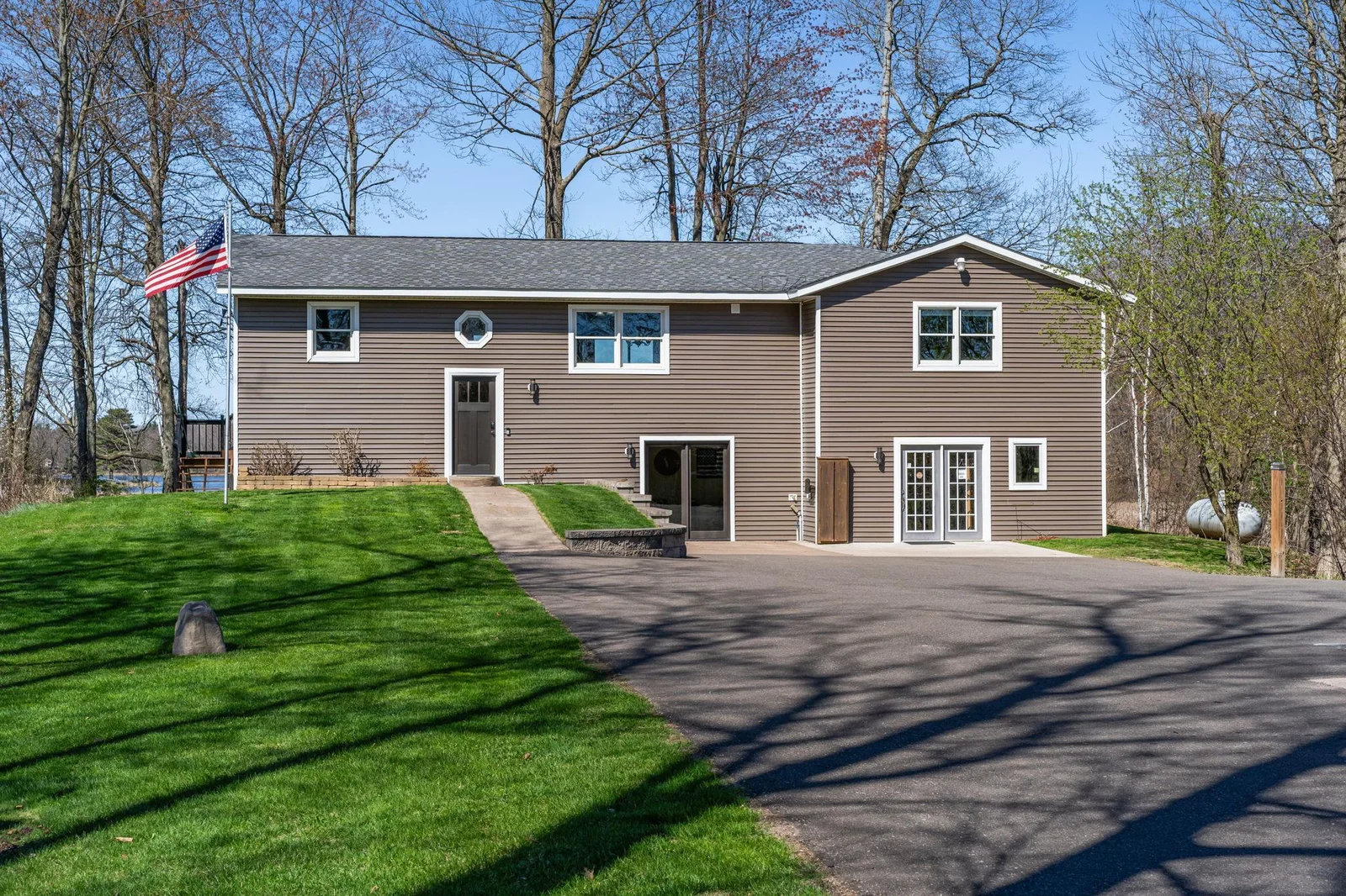 Easy entry into this beautiful home.