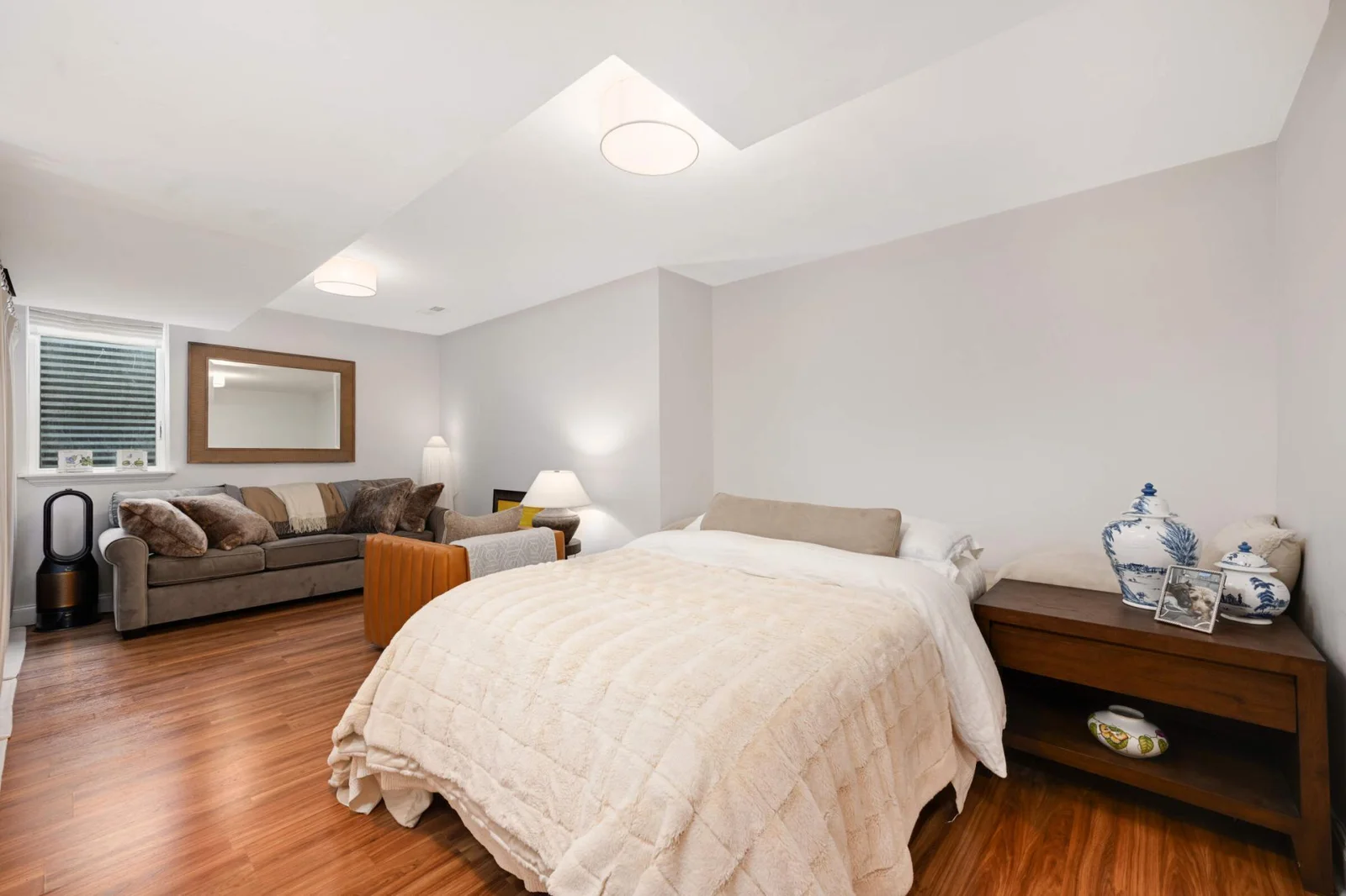 Lower-level bedroom 5