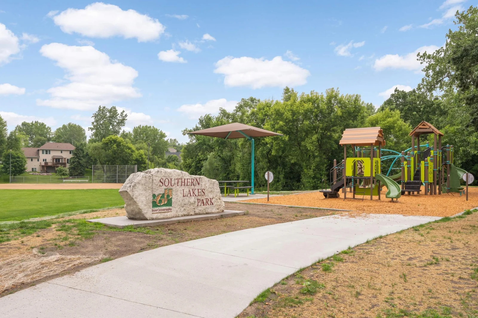 Southern Lakes Park
