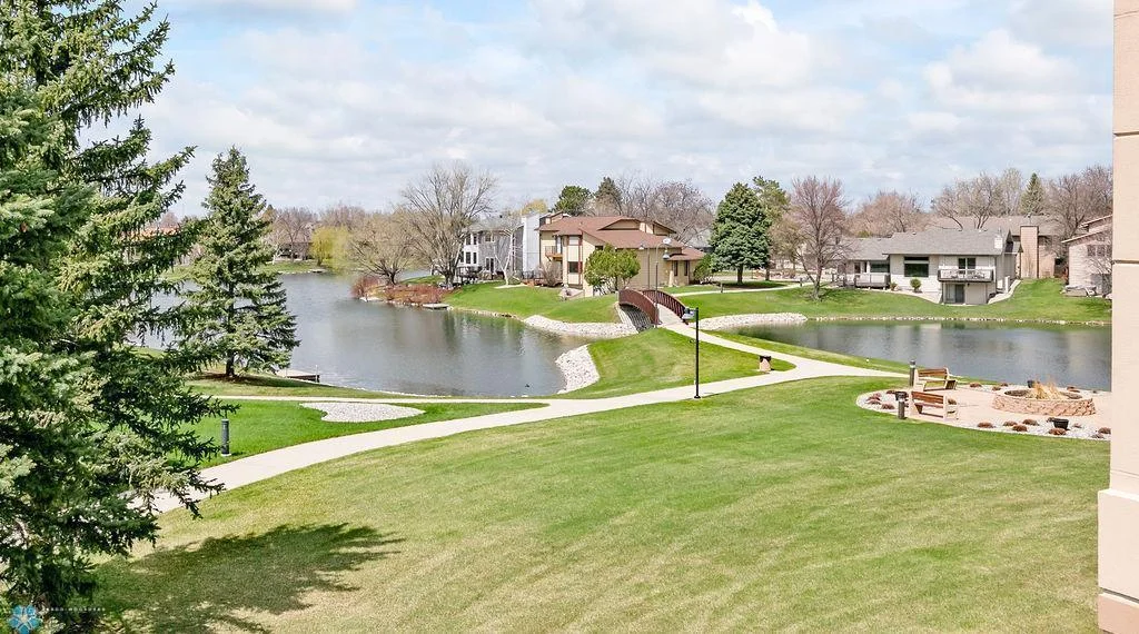 Bluemont Lakes & Walking Path