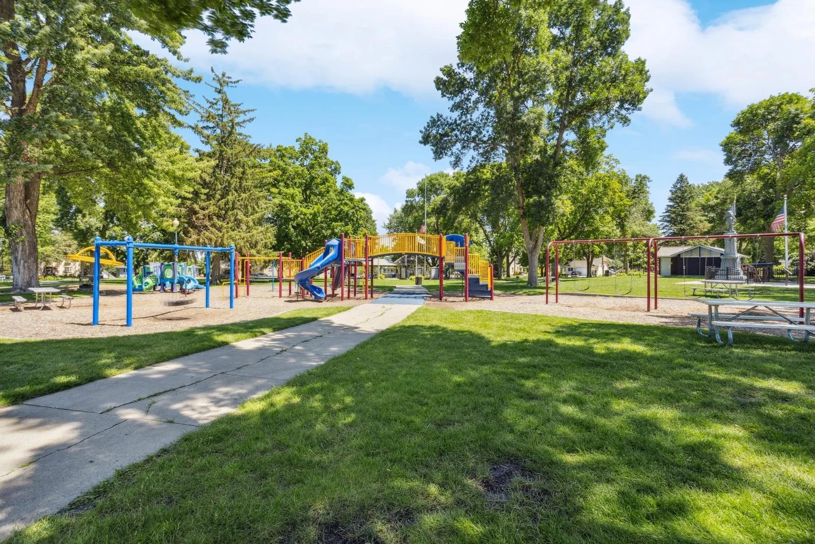 Waconia City Square Park