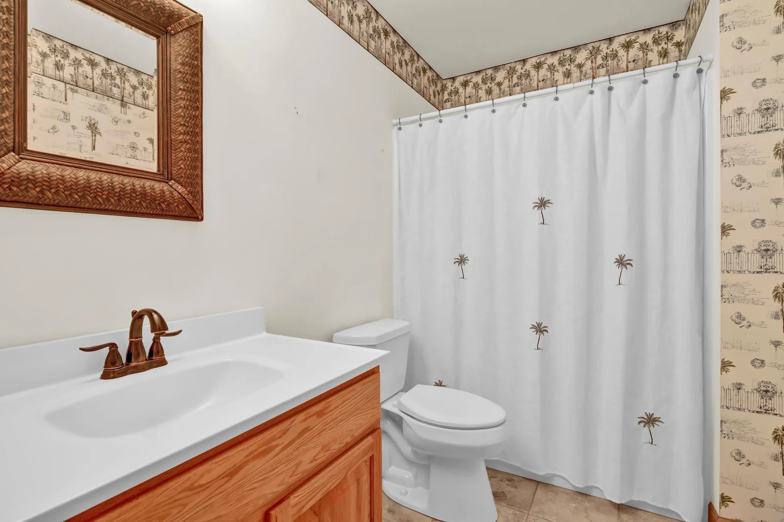 Lower Level Bath