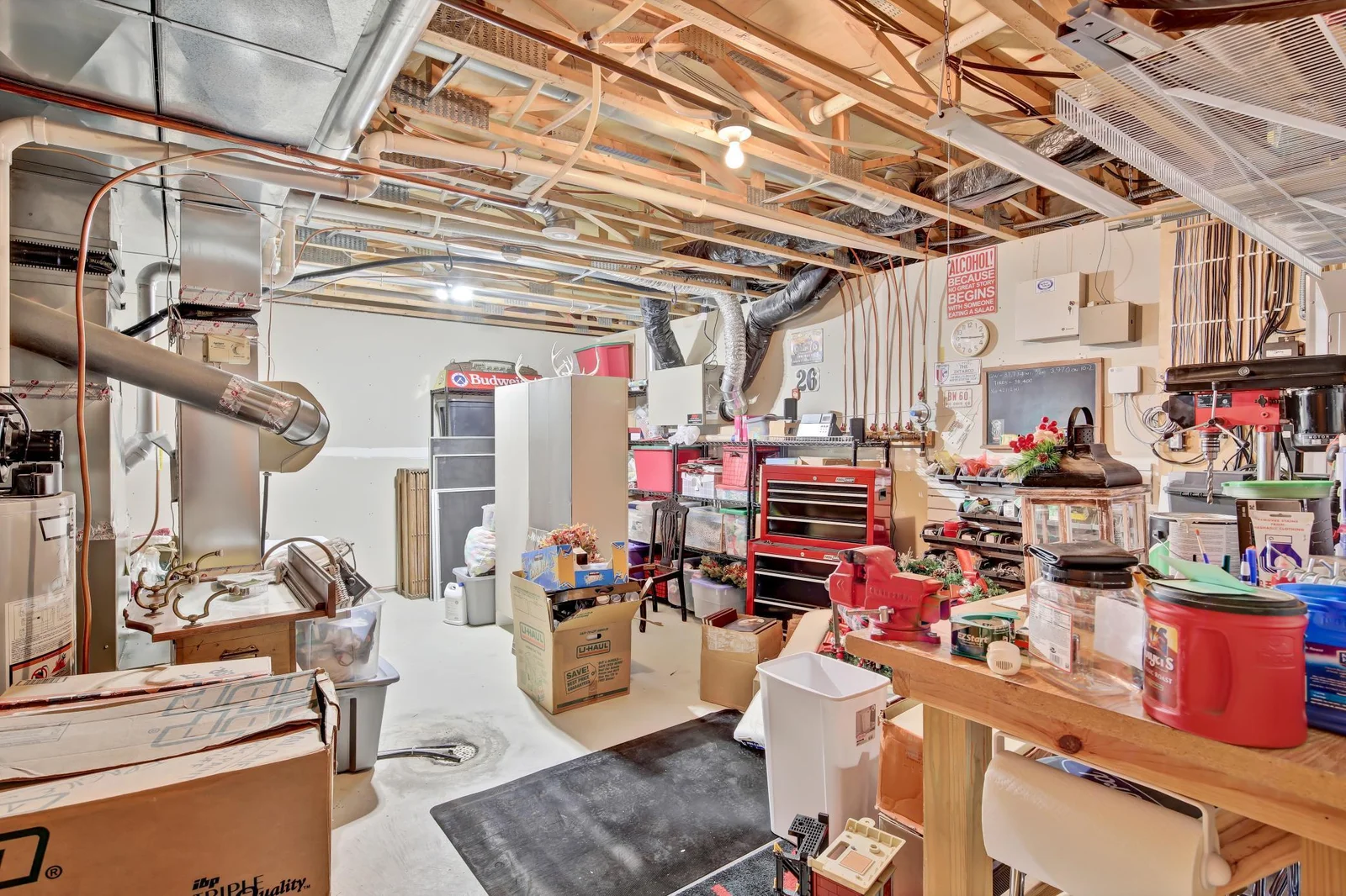 Storage/Mechanical