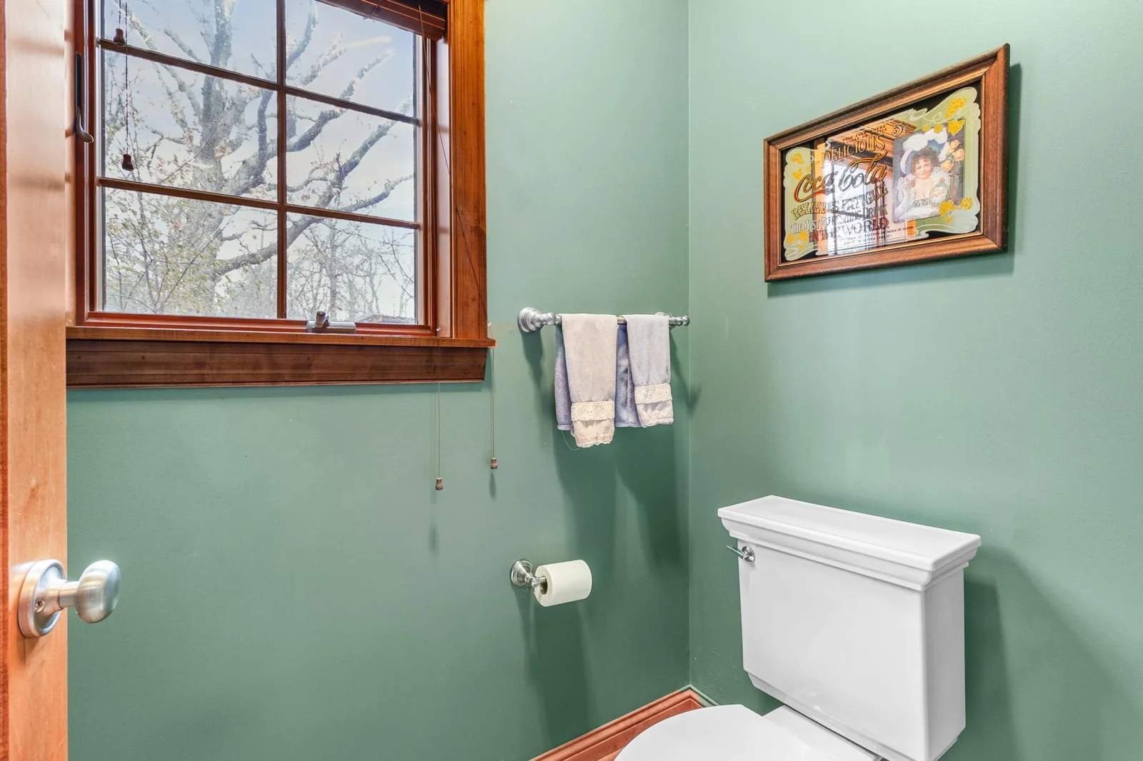 Primary bath private WC area.