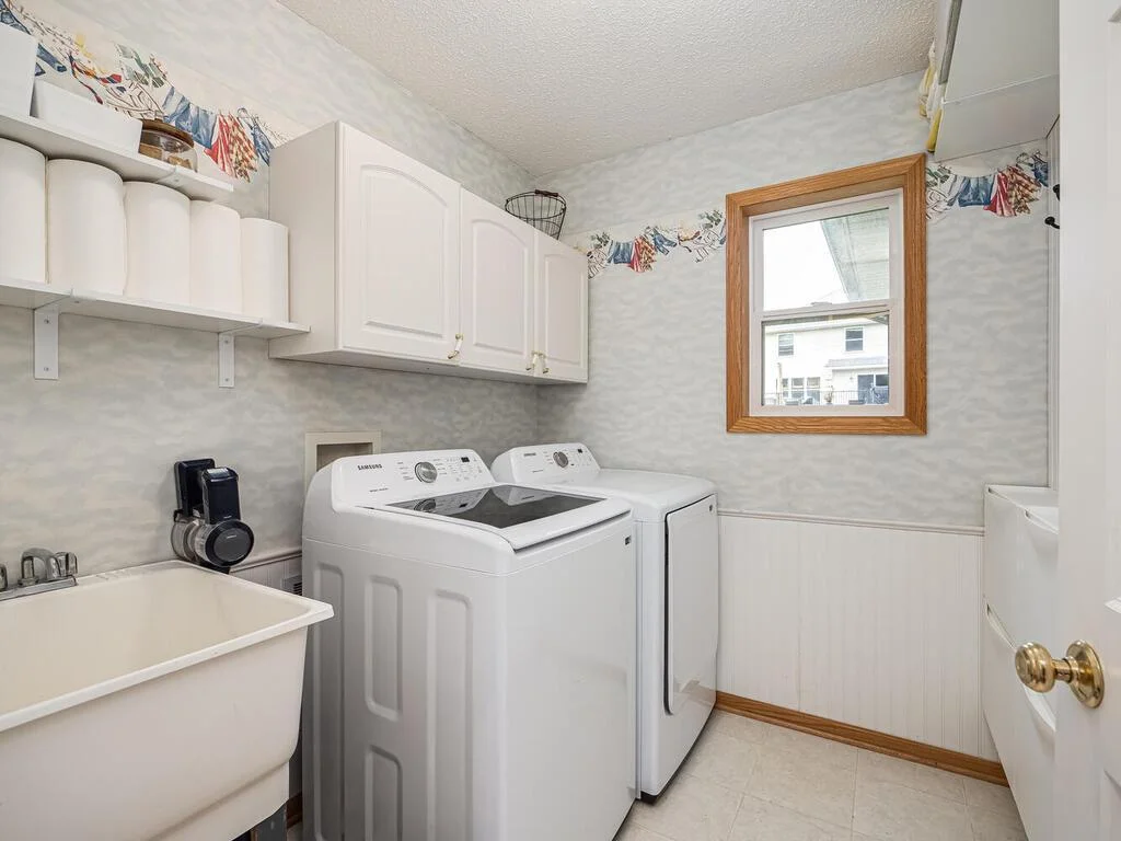 main floor laundry