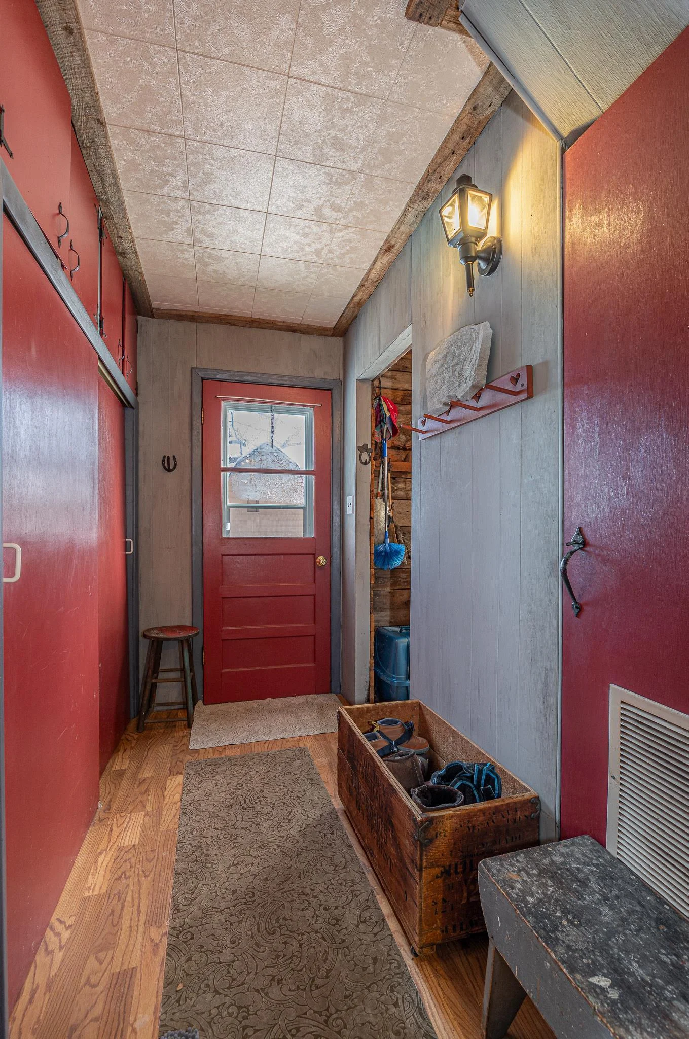 Nice mudroom