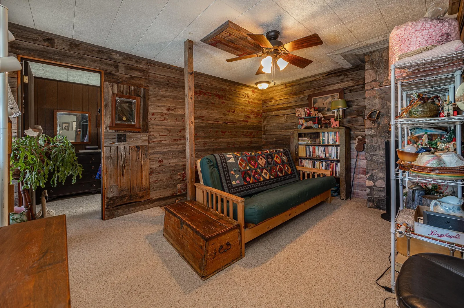 Upstairs sitting area