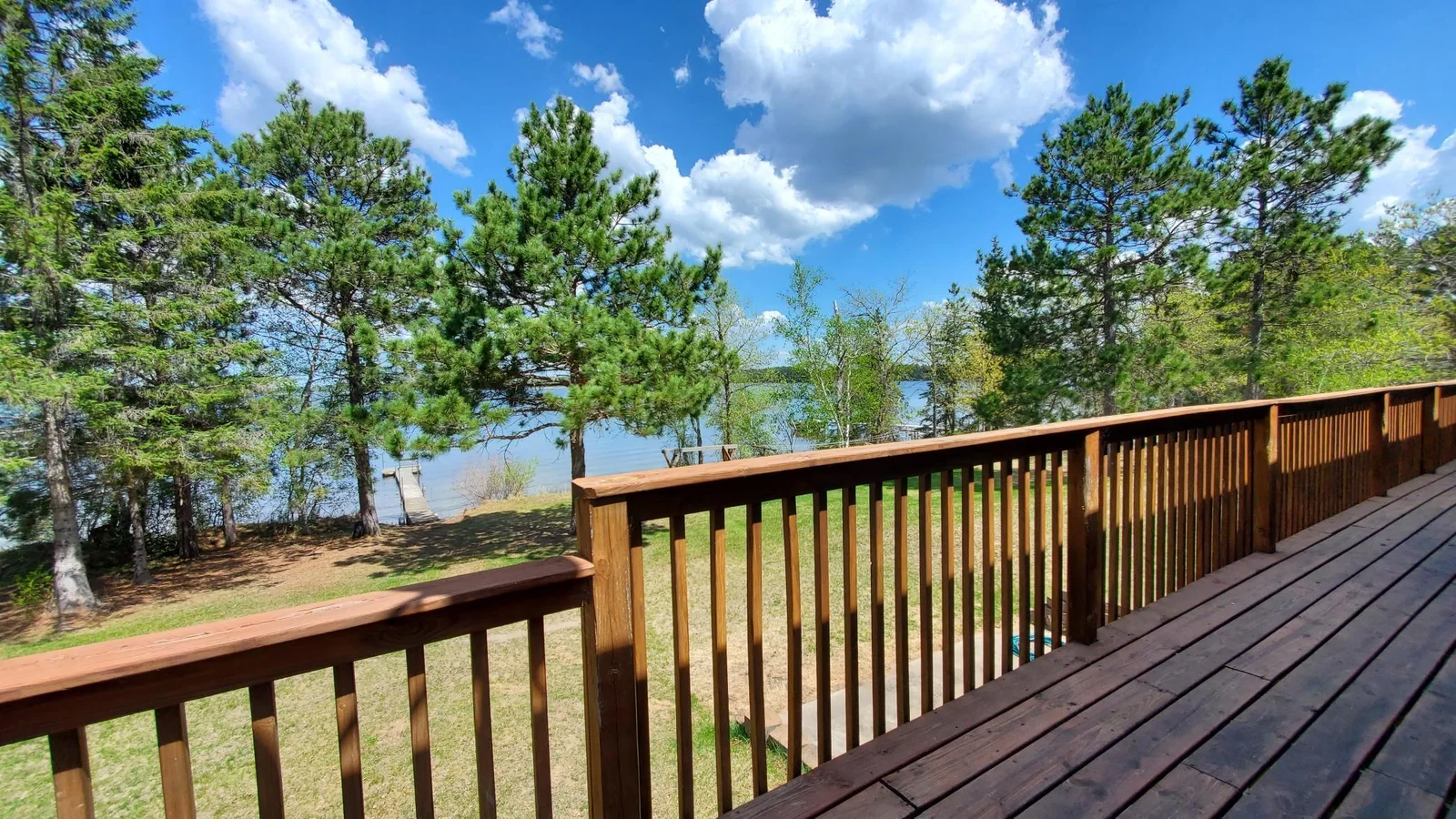 deck off of living/dining room