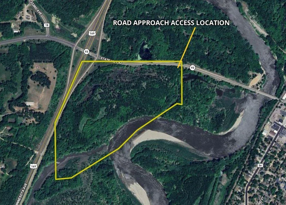 Road Approach - Access Location.JPG