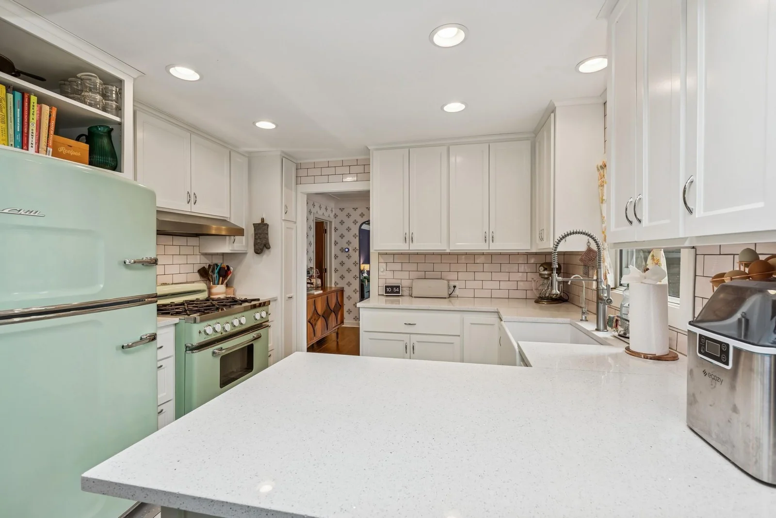 Breakfast Bar View in Kitchen