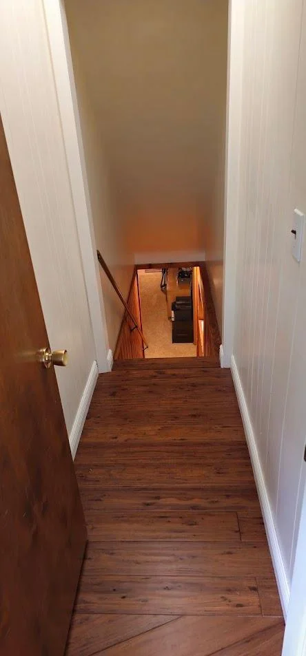 LL Landing to Basement