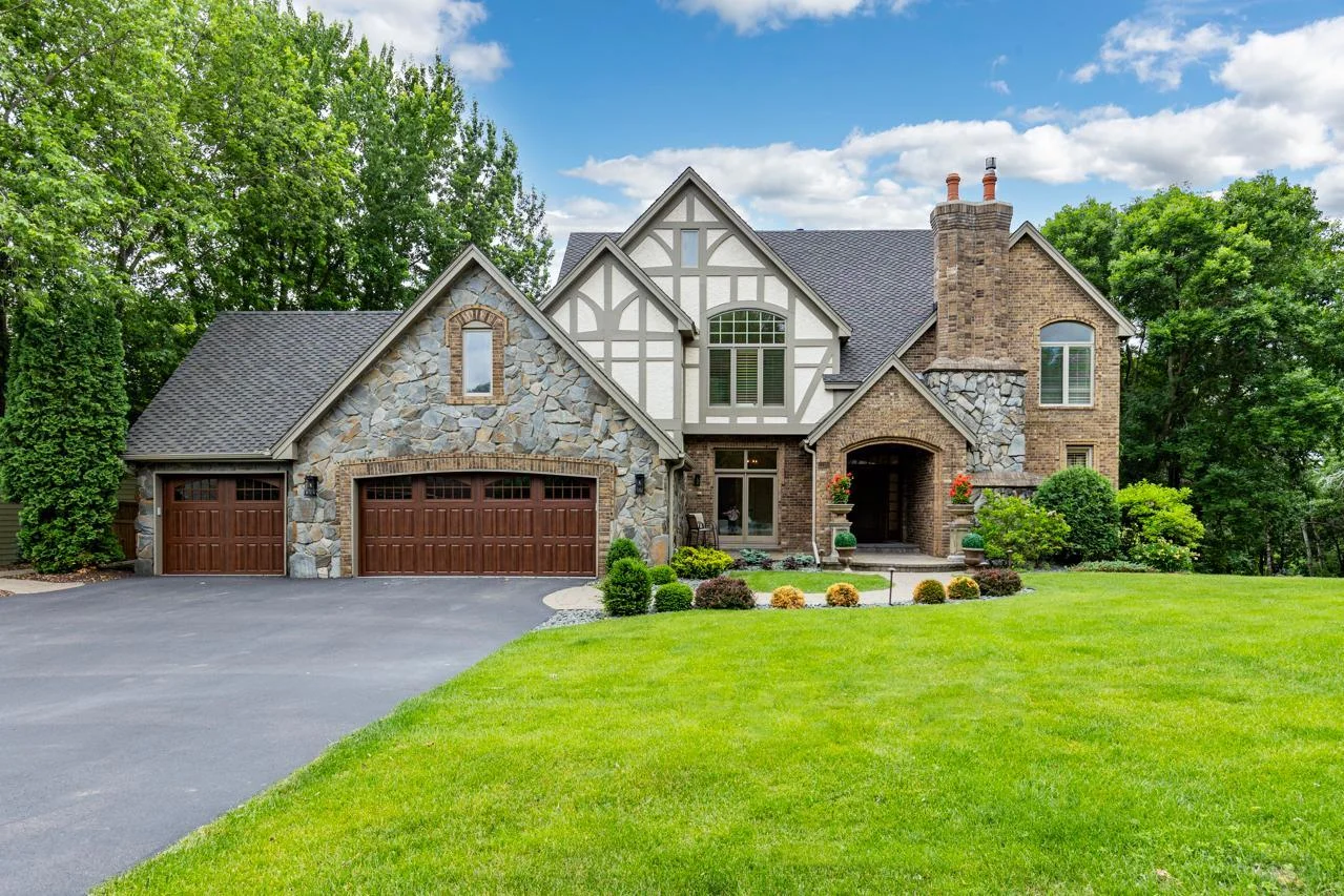 Beautifully landscaped front yard with amazing curb appeal.