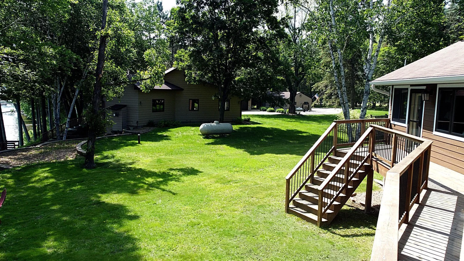 Side yard of home lakeside.jpg