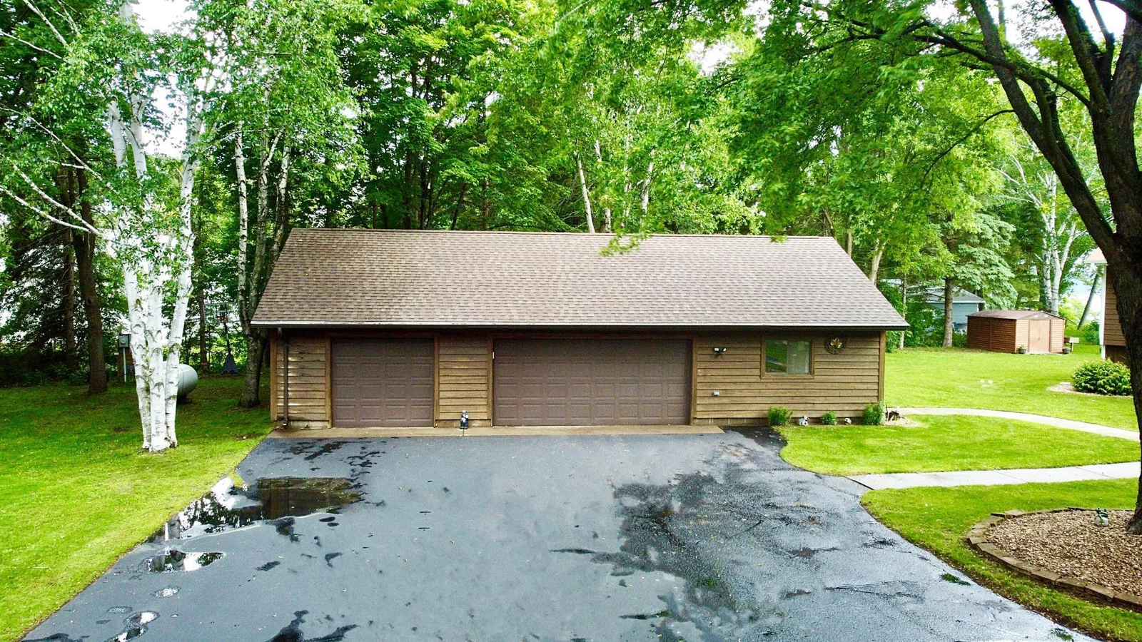 Coming soon Detached Heated Garage with workshop.jpg