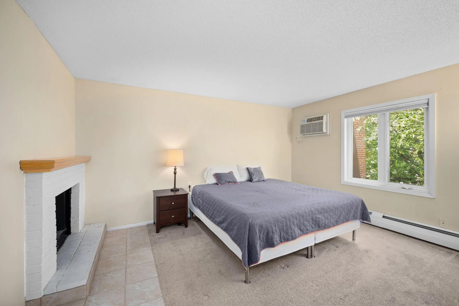 12-web-or-mls-4860-park-commons-dr-314.jpg