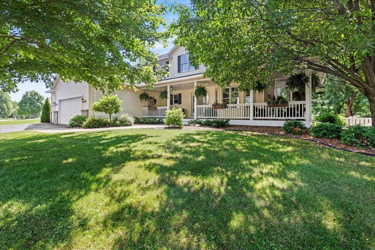 1111 Woods Creek Drive, Delano