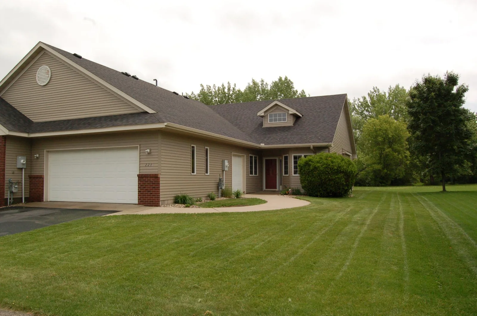 224 Goldfinch Lane, Clearwater