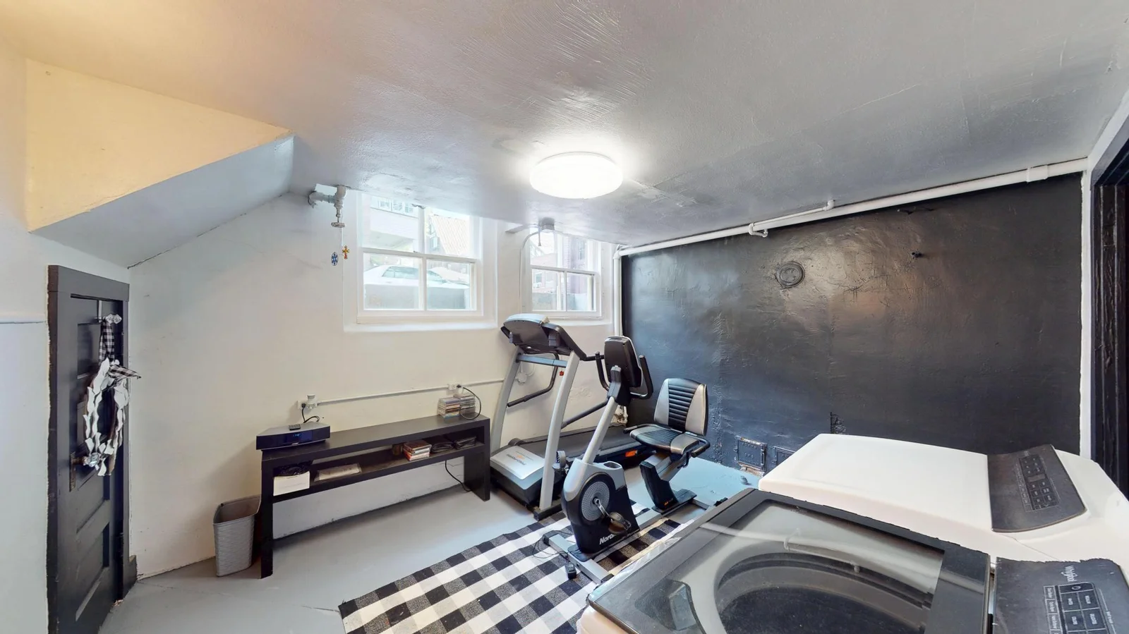 LL Laundry Room