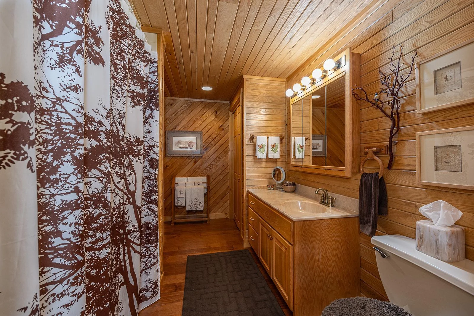 Main floor bathroom