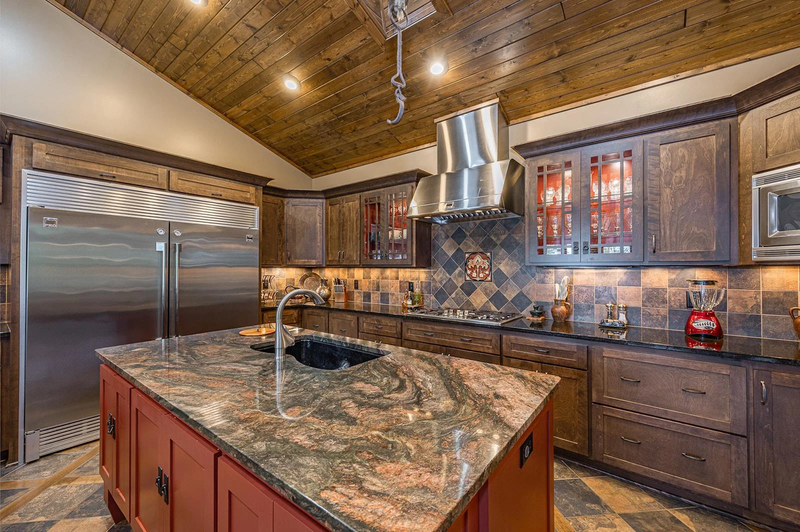 Additional granite island for prepping dinners