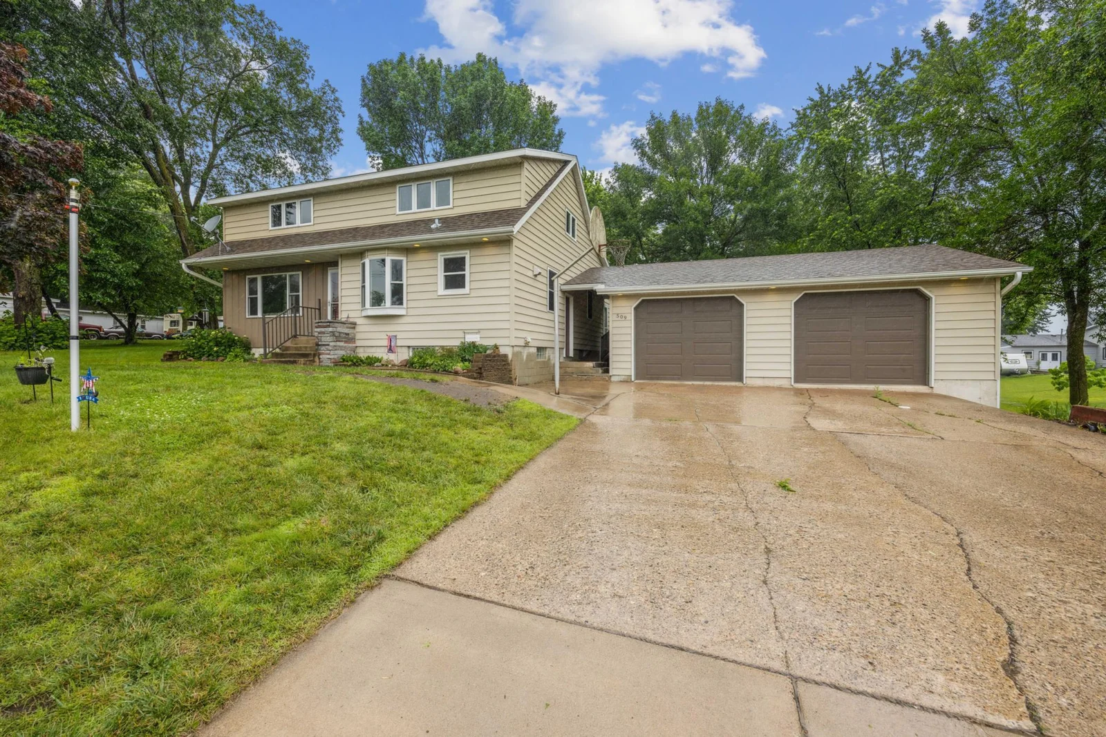 509 3rd Street, Watkins
