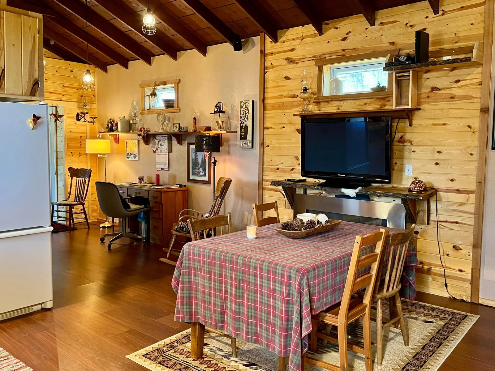 Open dining area
