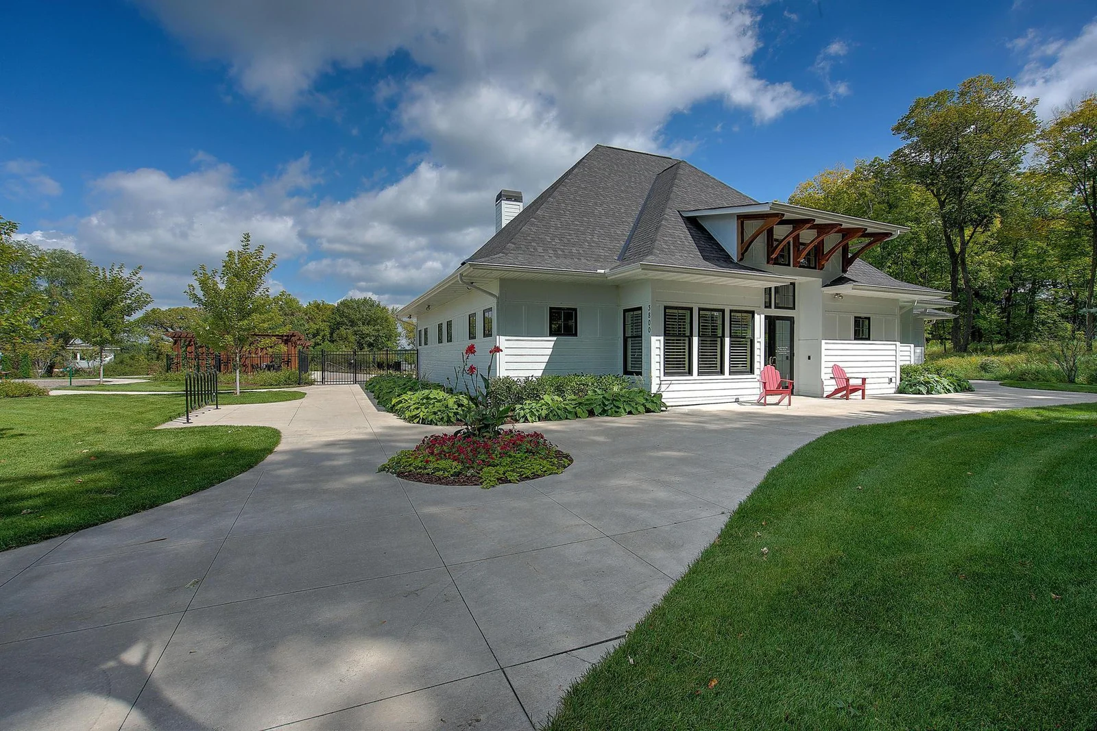 MI Homes Woodland Cove-020-020-Neighborhood-MLS_Size.jpg