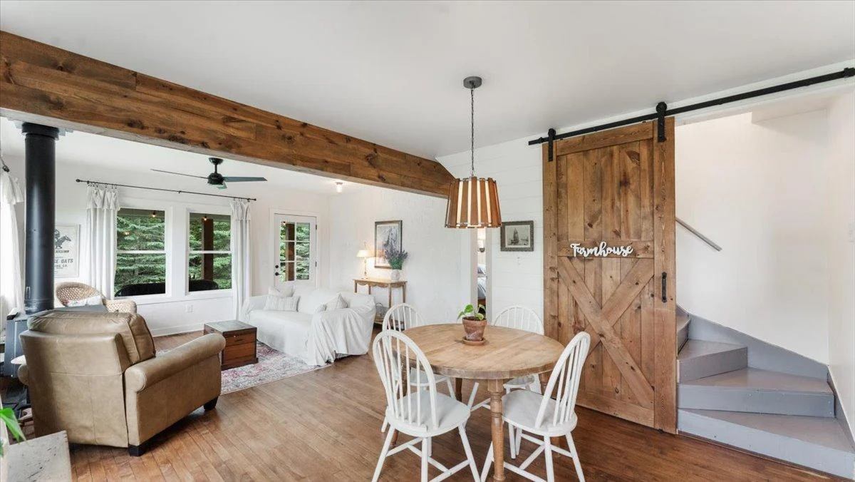 The main floor features hardwood flooring throughout.