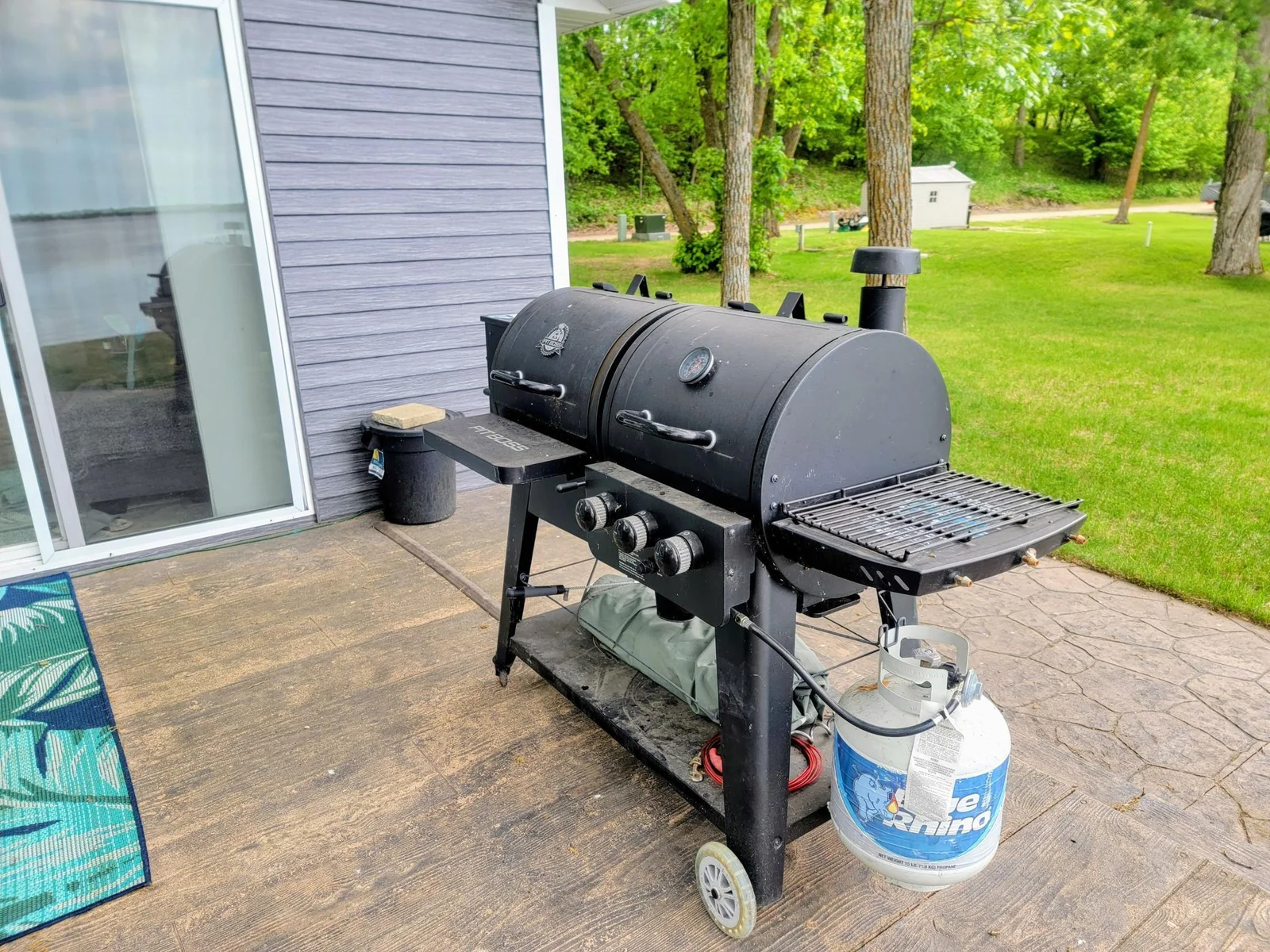 Grills Included