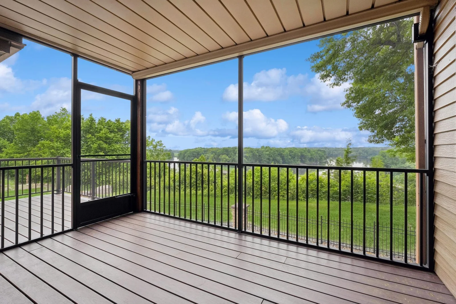 Screened in porch located off the dining room