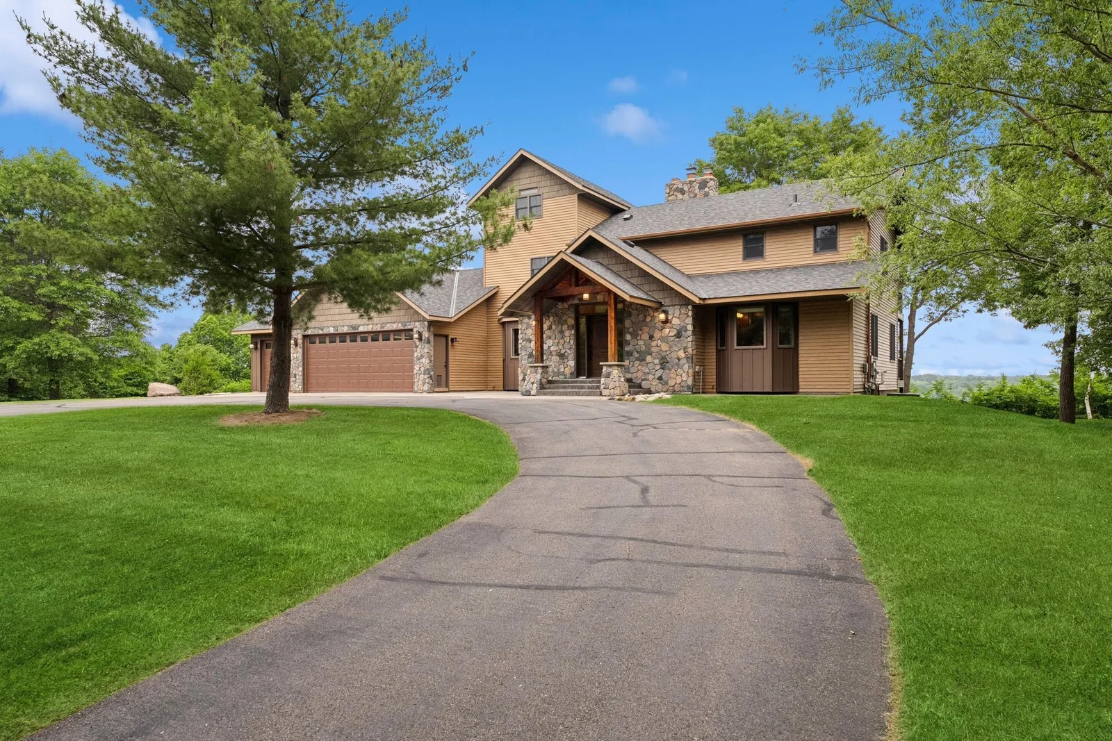 Front view of the home when arriving to this magnificent property