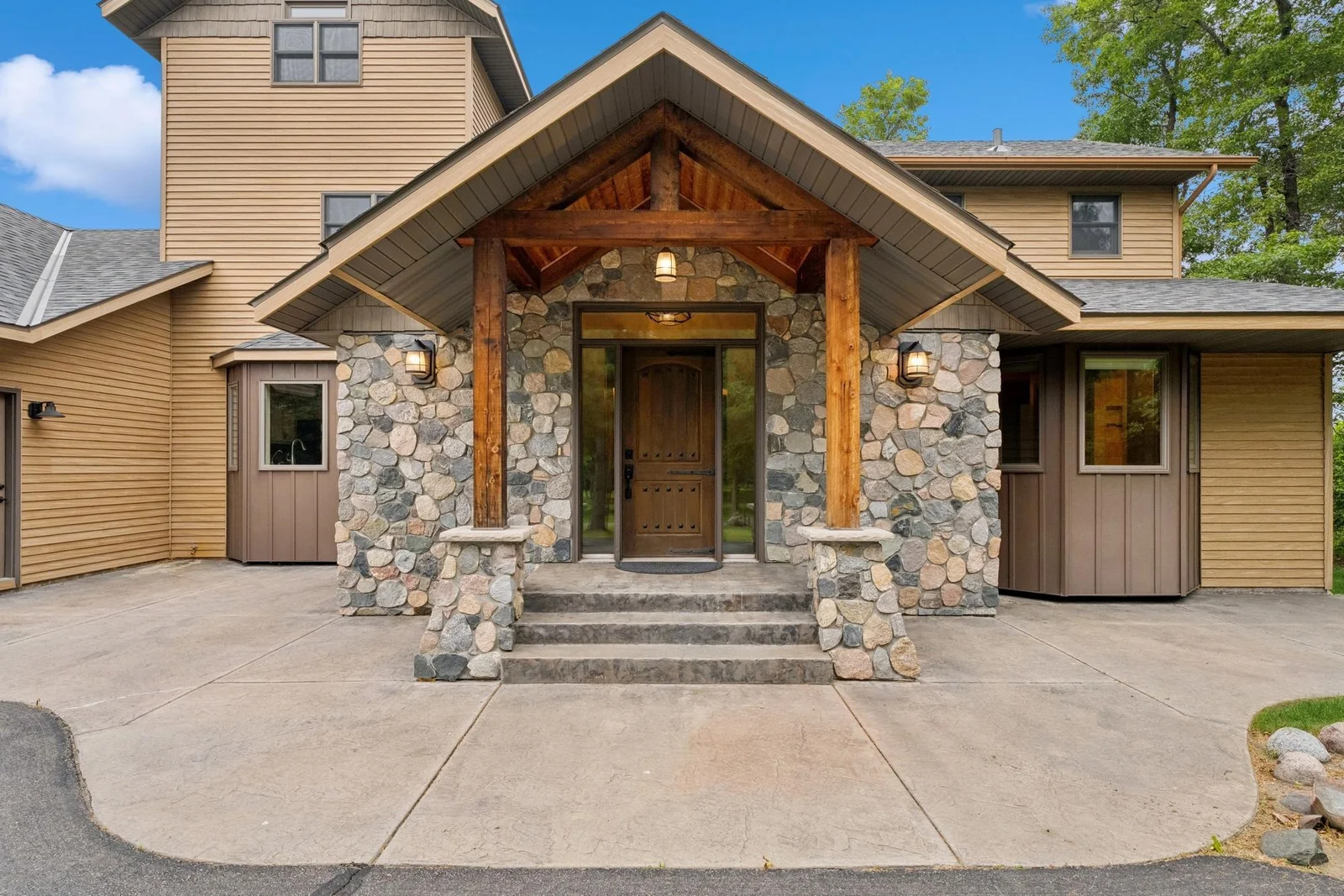 Front Entryway