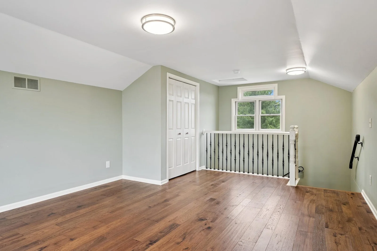 Another view of the third floor bedroom