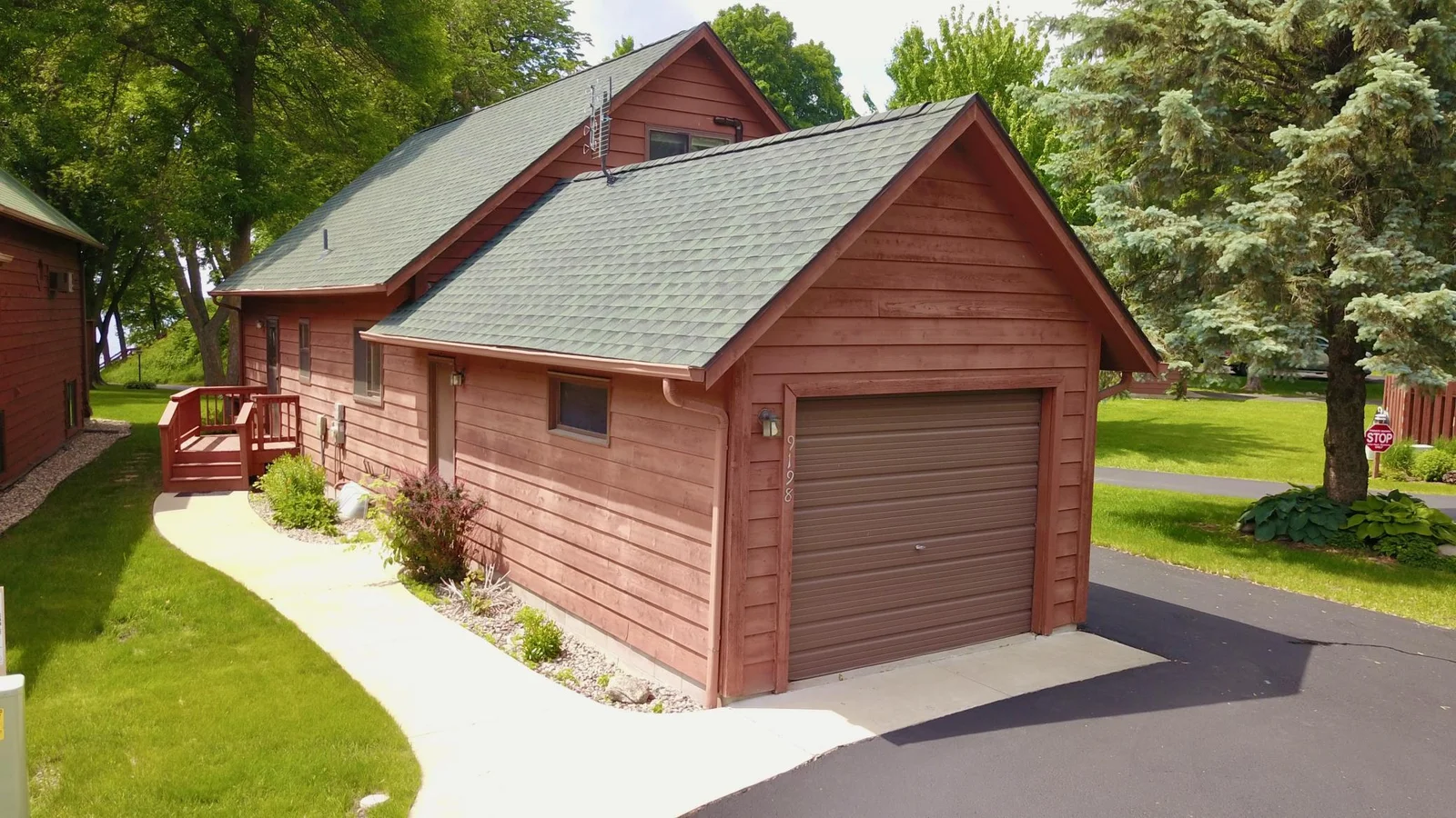 9198 Cty Road 34 NW, Alexandria, MN 56308.Single Garage