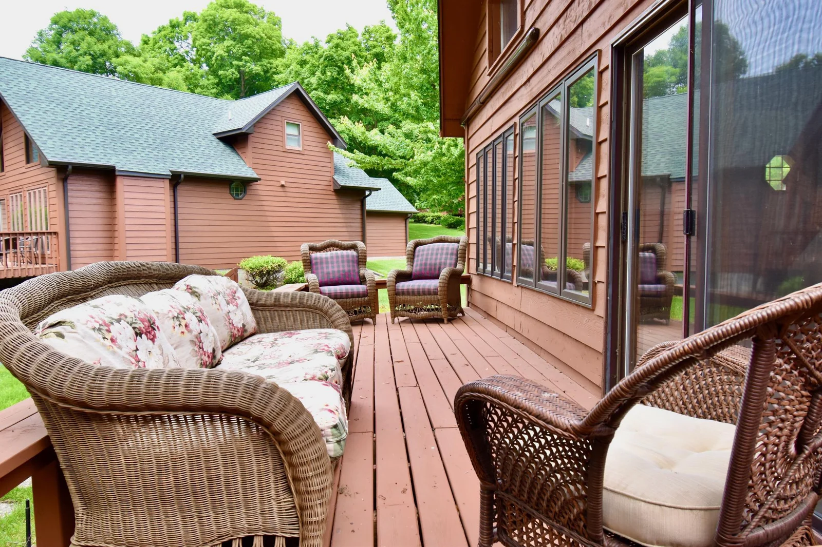 9198 Cty Road 34 NW, Alexandria, MN 56308.Large Deck