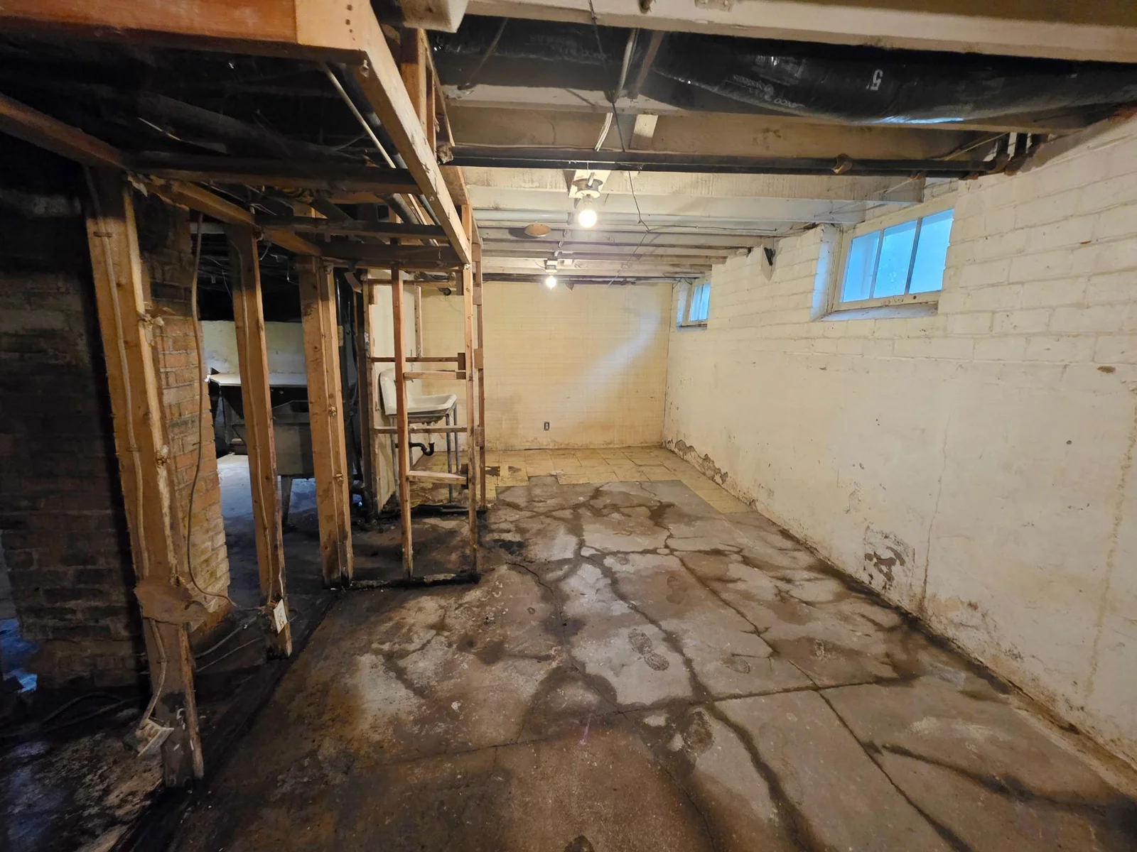 4 Bedroom 2 bathroom home on corner lot with lots of potential! 2 car detached garage. Possible investment home?