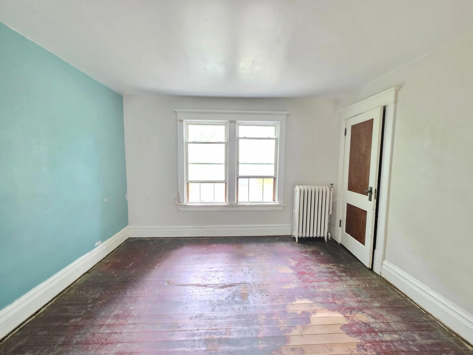 Upstairs Bedroom 2