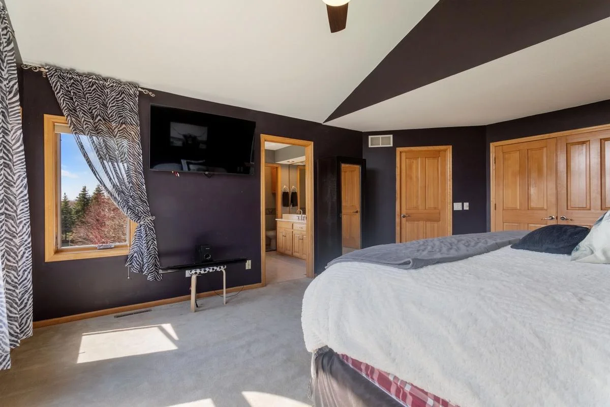 Main bedroom