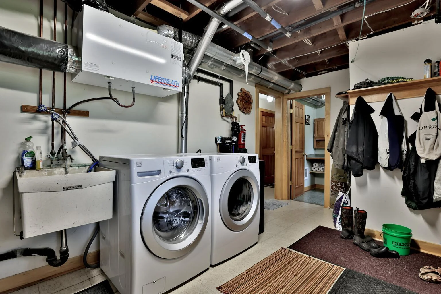Laundry tub and HRV air exchange.