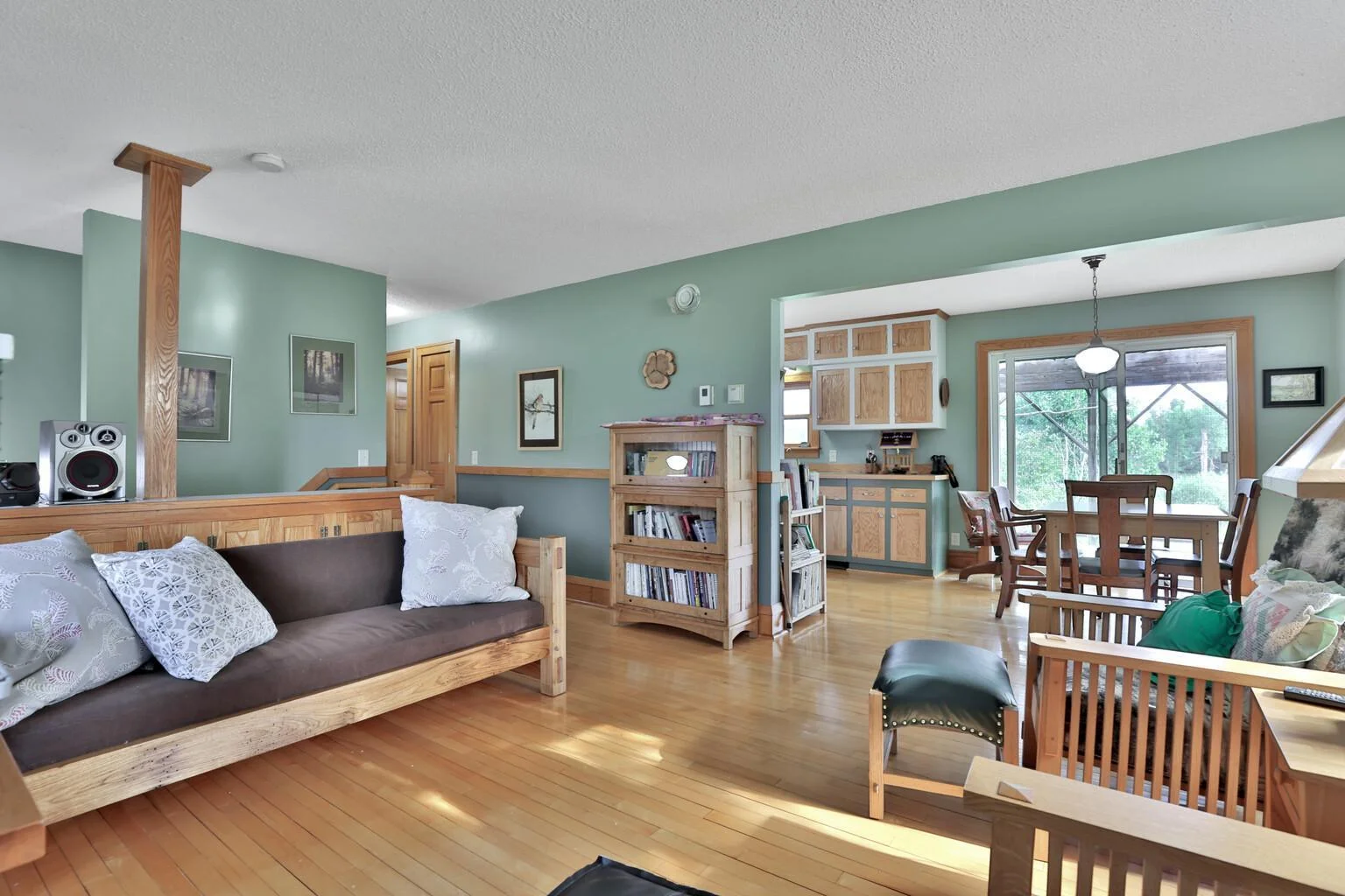 Well maintained home. Open and comfortable