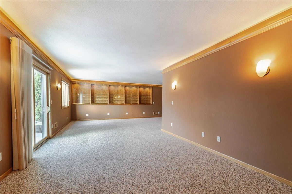 Lower Family Rm Walkout